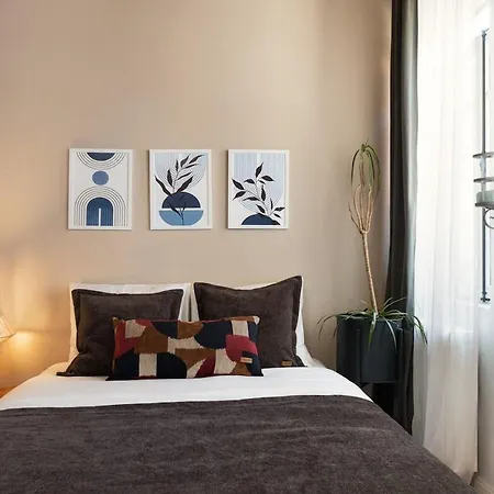 Historic 4br Balat Mansion With Full Ac Сasa de vacaciones Estambul
