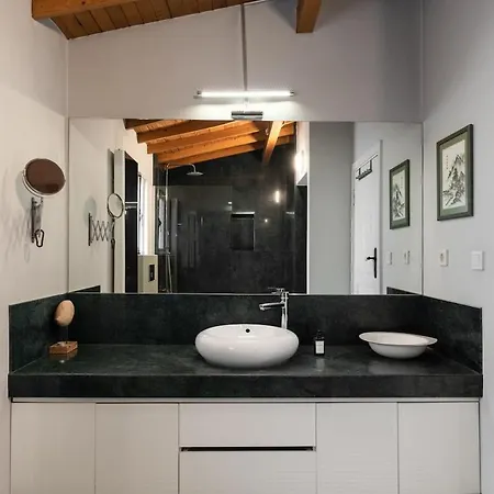 Historic 4br Balat Mansion With Full Ac Сasa de vacaciones Estambul