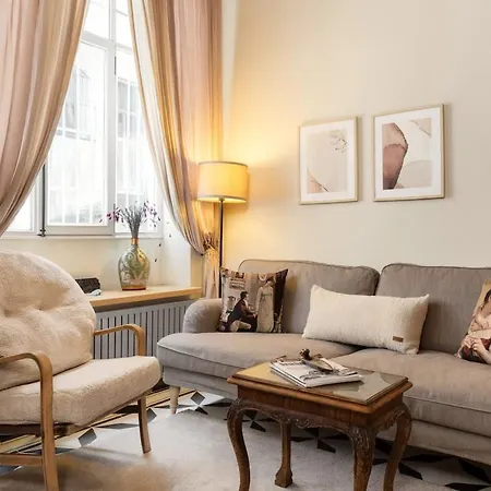 Historic 4br Balat Mansion With Full Ac * Estambul